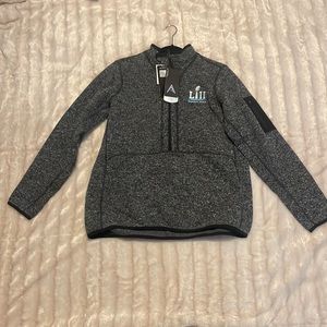 Women’s Super Bowl pullover fleece, size XL